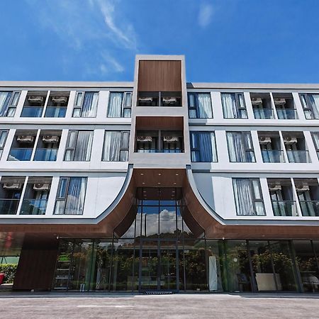 Готель Cha Chiangmai Luxury Чіангмай Екстер'єр фото