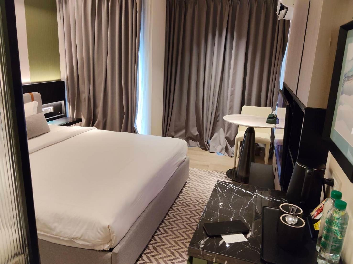 Готель Cha Chiangmai Luxury Чіангмай Екстер'єр фото